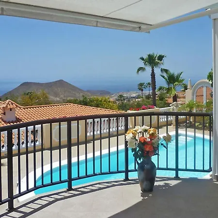 Ferienhaus Fur 8 Personen Ca 200 Qm In Chayofa, Teneriffa Westkuste Von Teneriffa Сasa de vacaciones *