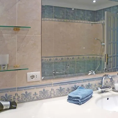 Ferienhaus Fur 8 Personen Ca 200 Qm In Chayofa, Teneriffa Westkuste Von Teneriffa