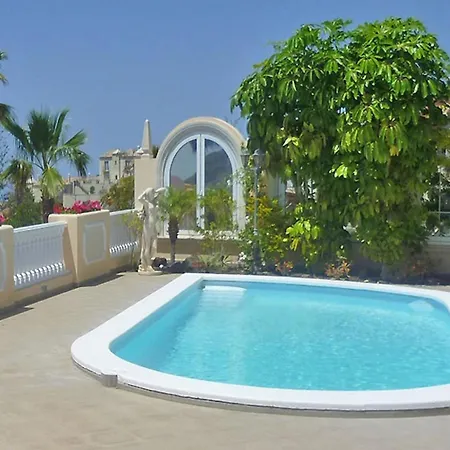 Holiday home Ferienhaus Fur 8 Personen Ca 200 Qm In Chayofa, Teneriffa Westkuste Von Teneriffa *